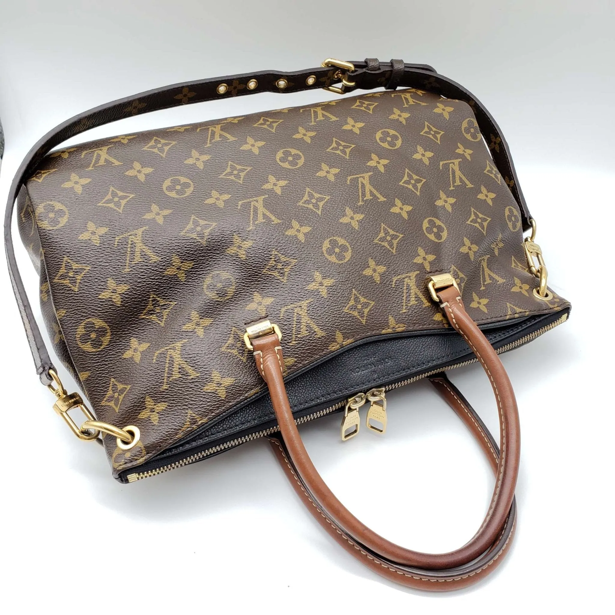 Louis Vuitton Pallas MM Monogram Shoulder Bag