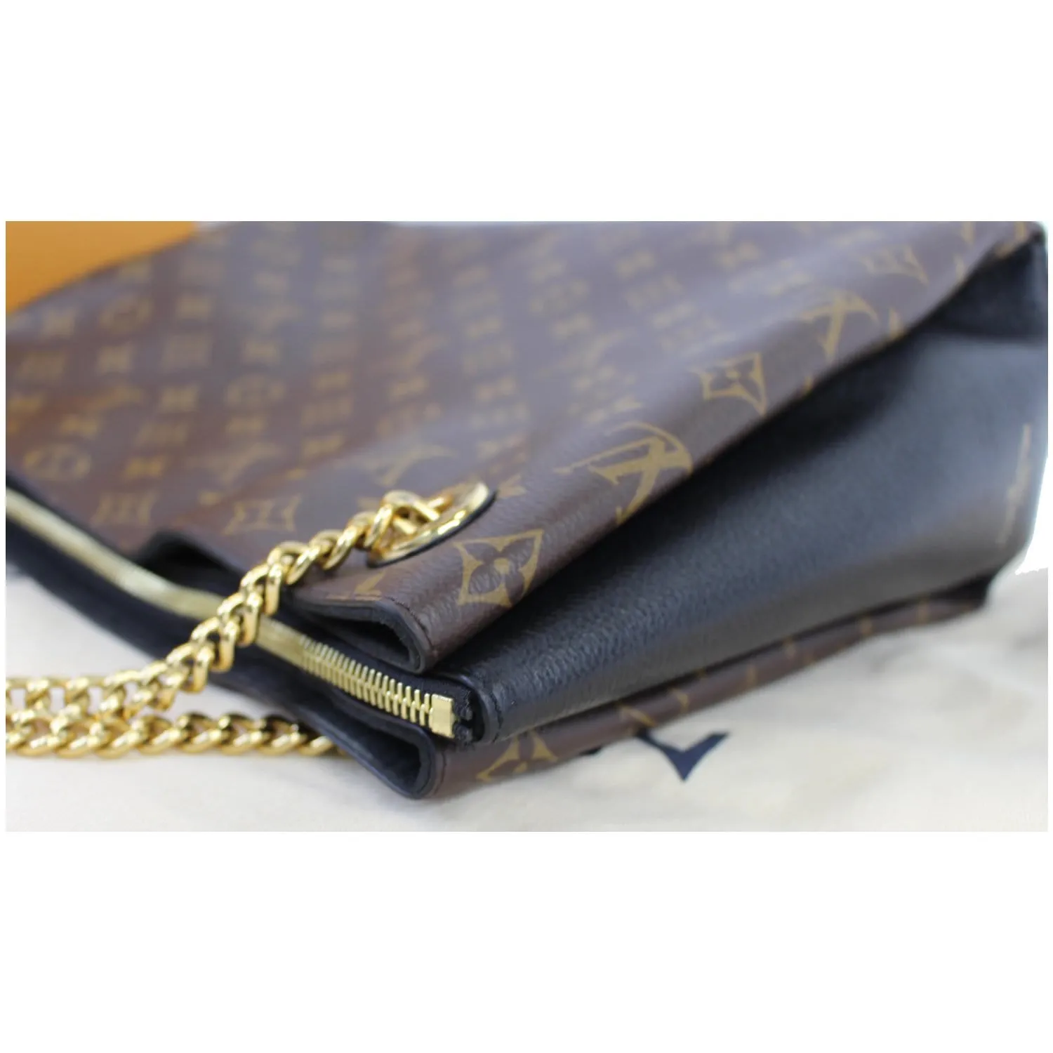 LOUIS VUITTON Surene MM Monogram Canvas Shoulder Bag Brown