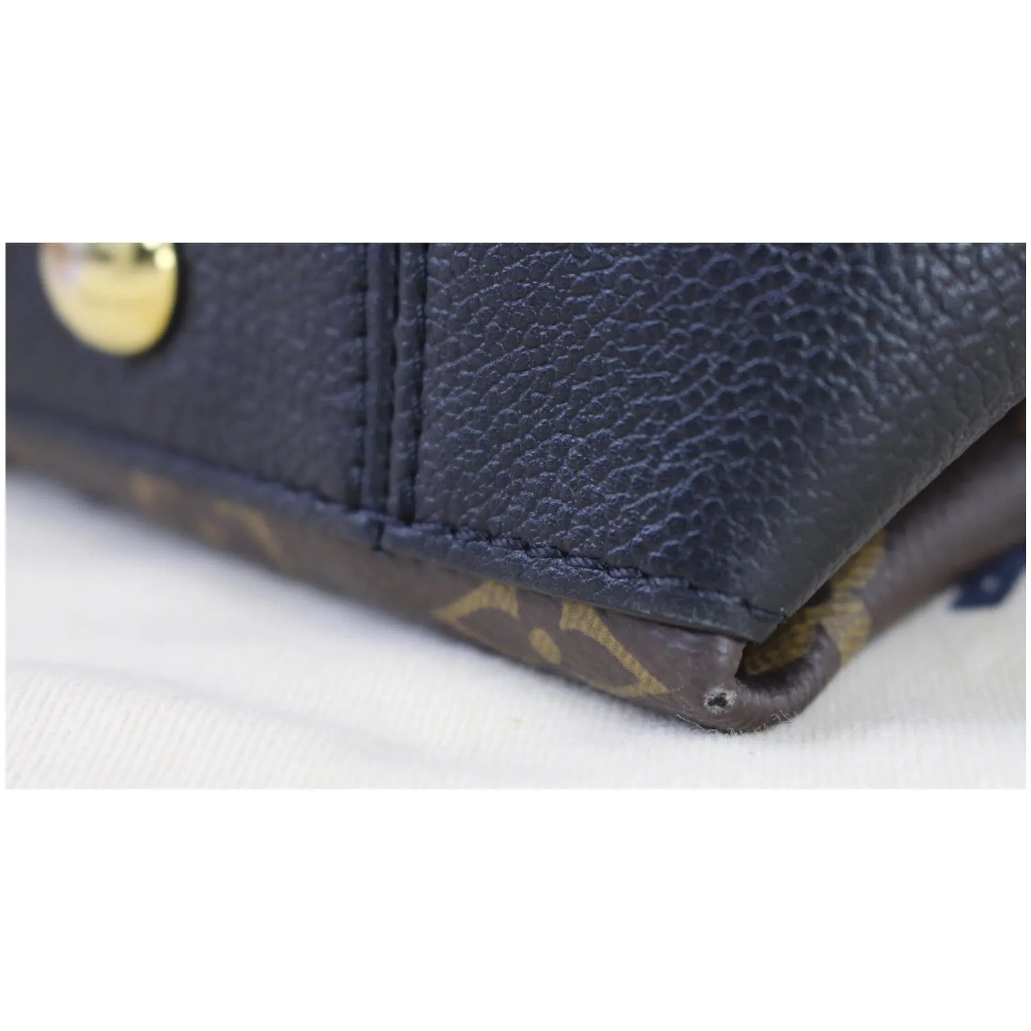 LOUIS VUITTON Surene MM Monogram Canvas Shoulder Bag Brown