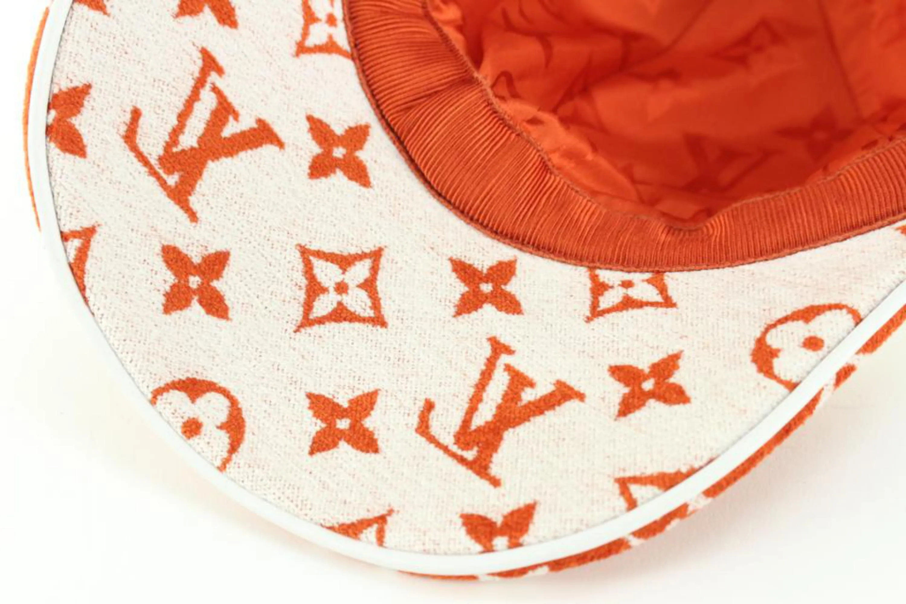 Louis Vuitton White x Terracotta Match Cap Easy Ou Pas Hat 18LZ517S