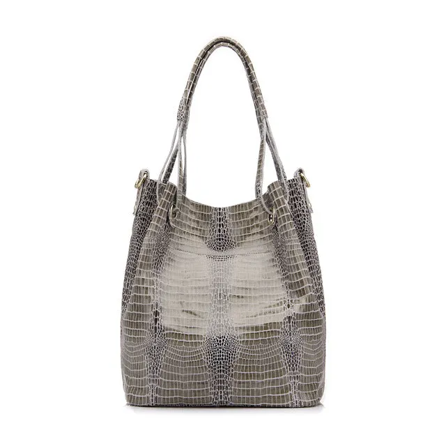 <bold>Bucket / Tote Bag <br>Genuine-Leather