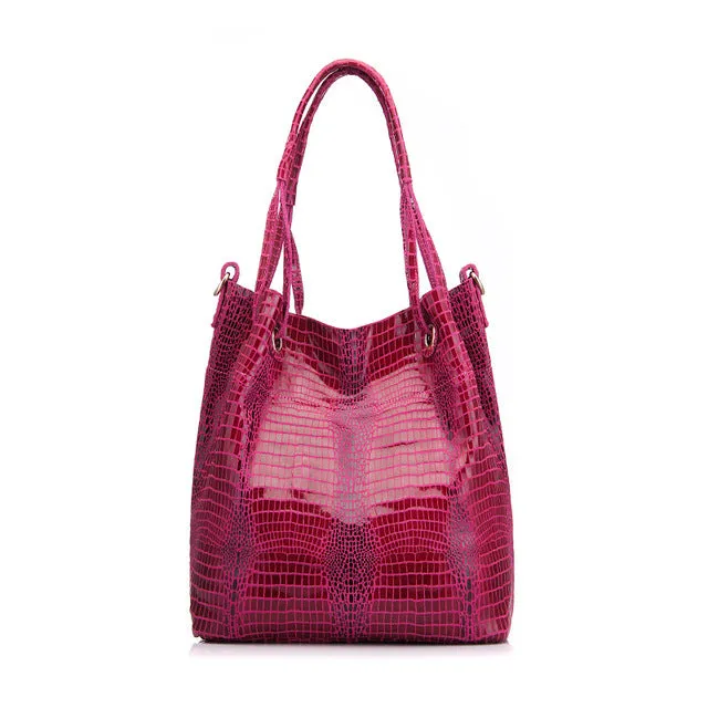 <bold>Bucket / Tote Bag <br>Genuine-Leather