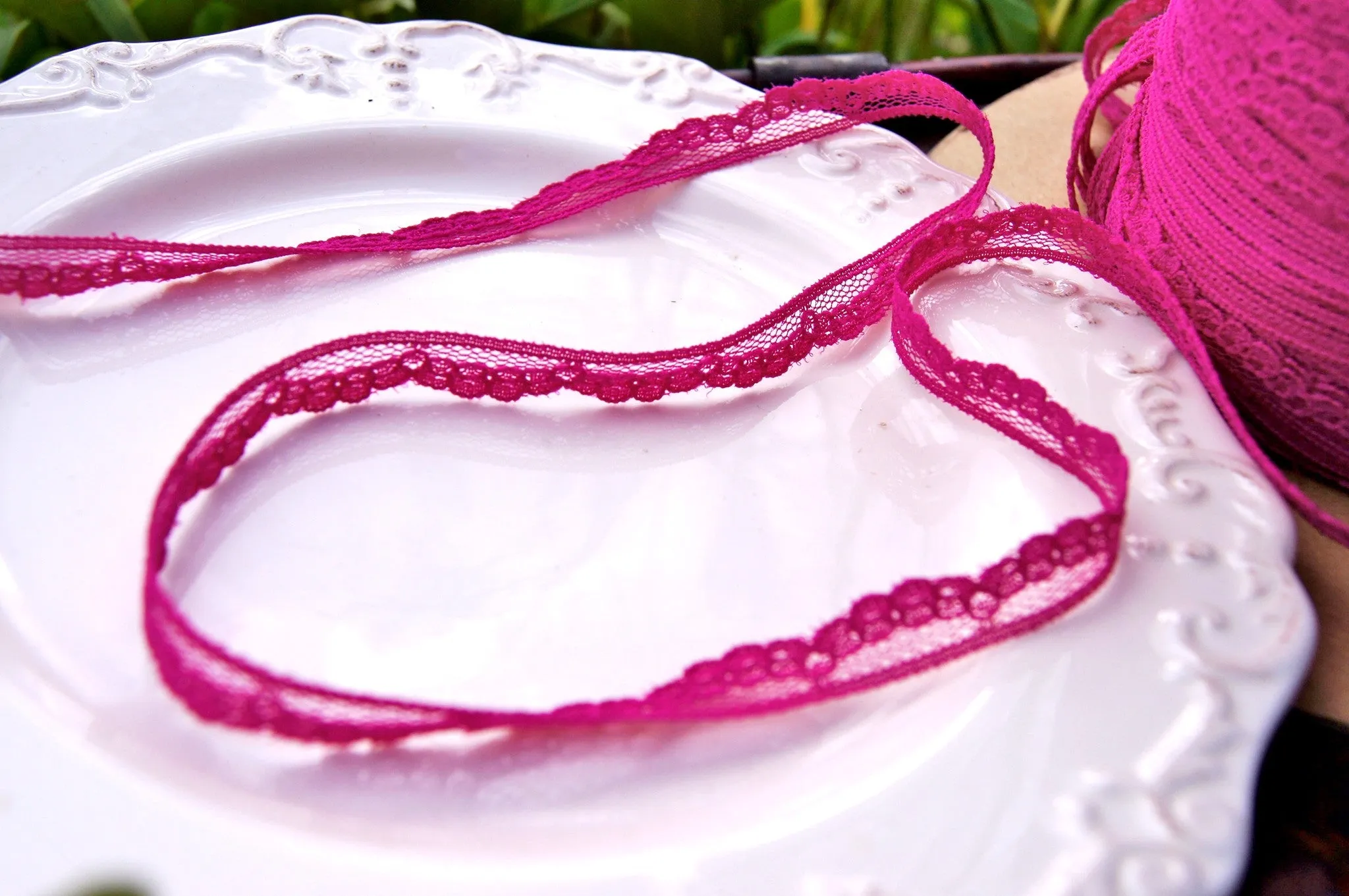 Magenta Scalloped Soft Narrow Lace Edging ⅜" wide