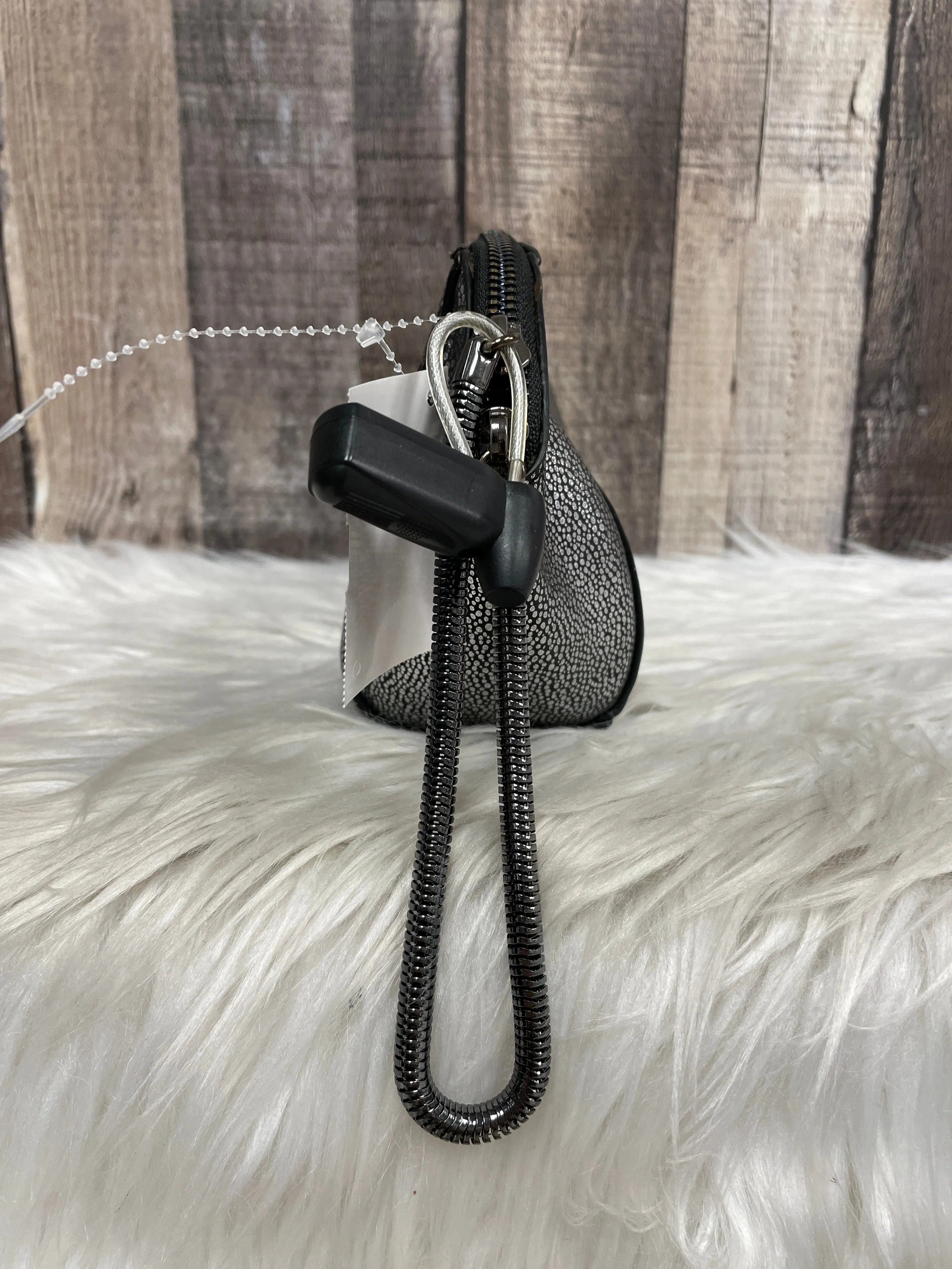Makeup Bag By Urban Expressions