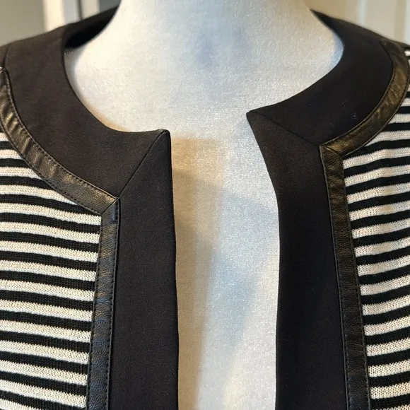 Ming Wang Faux Leather Trim Jacket, Womens, Small Black/White