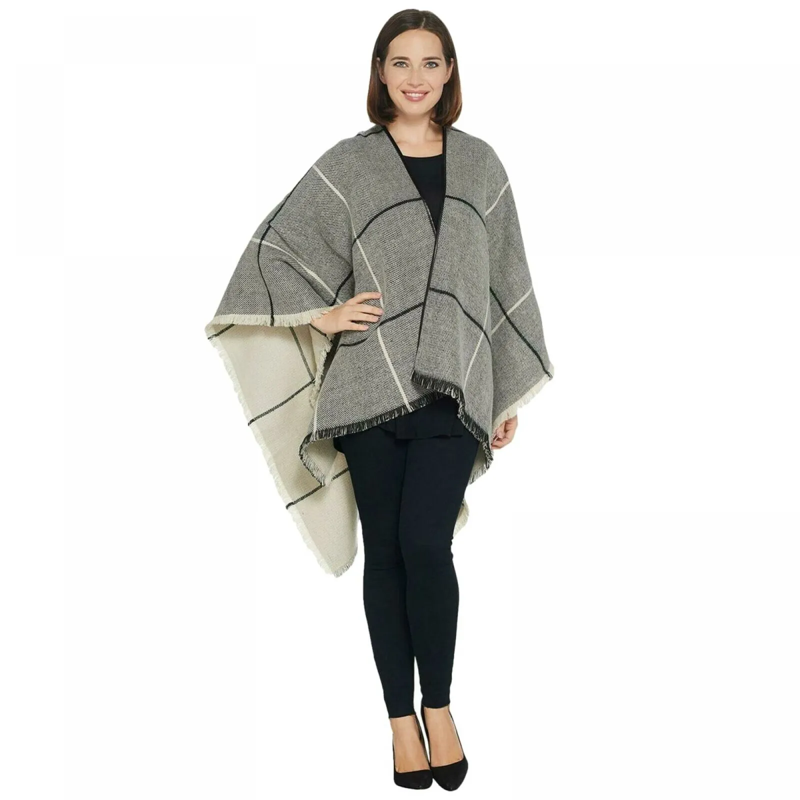 New BROOKE SHIELDS Timeless Ruana With Faux Leather Trim. A343255 One Size Missy