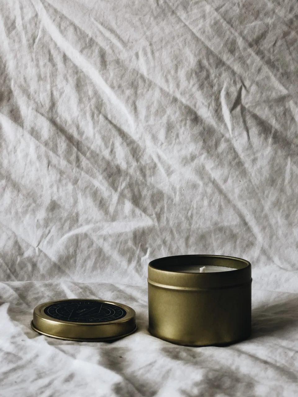 NO II. LIBRARY — 4 OZ CANDLE