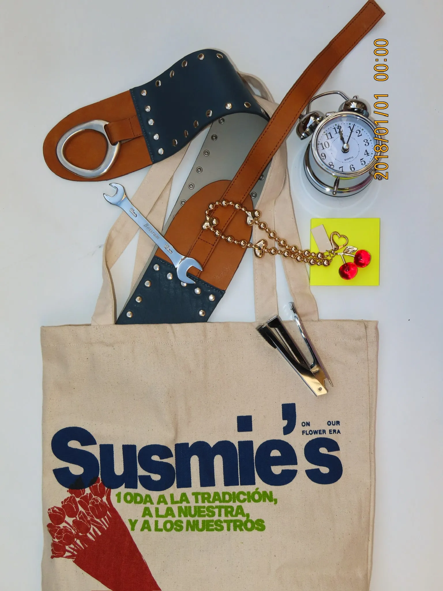 Oda Tote Bag