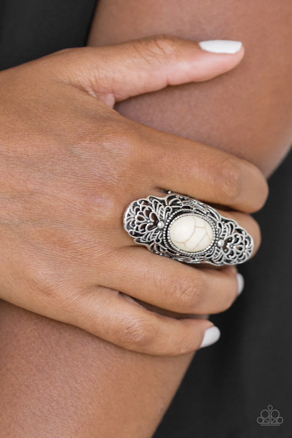 Paparazzi - Ego Trippin - White Ring