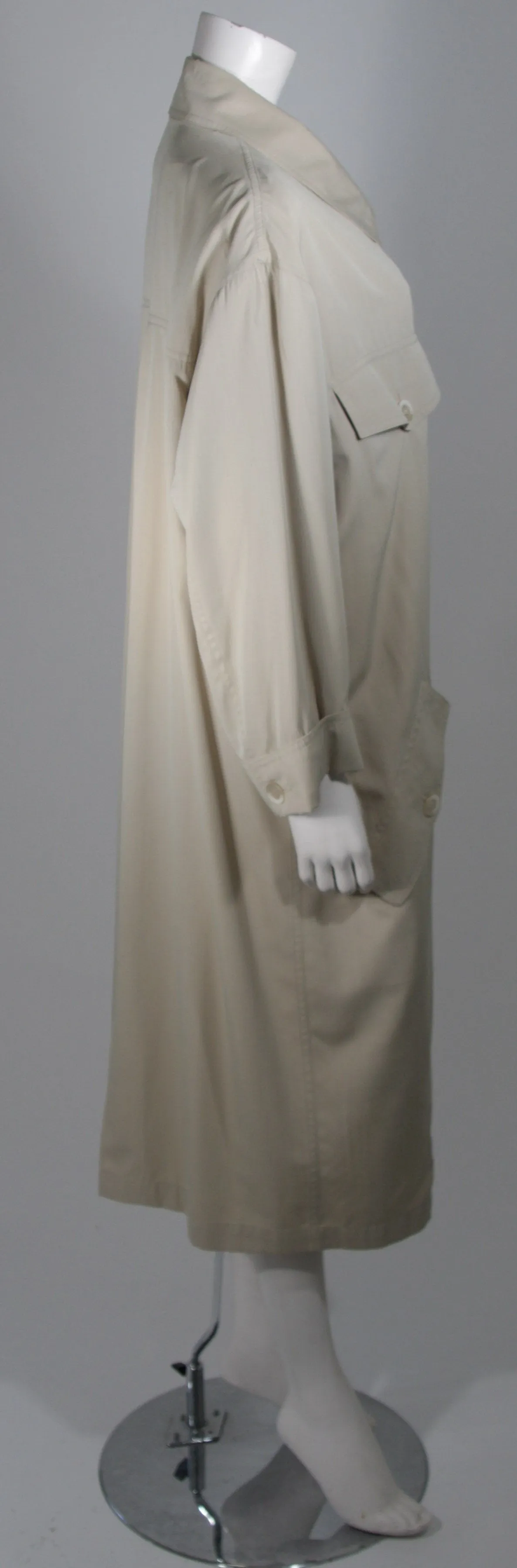 PIERRE BALMAIN Vintage Oversized Khaki Coat