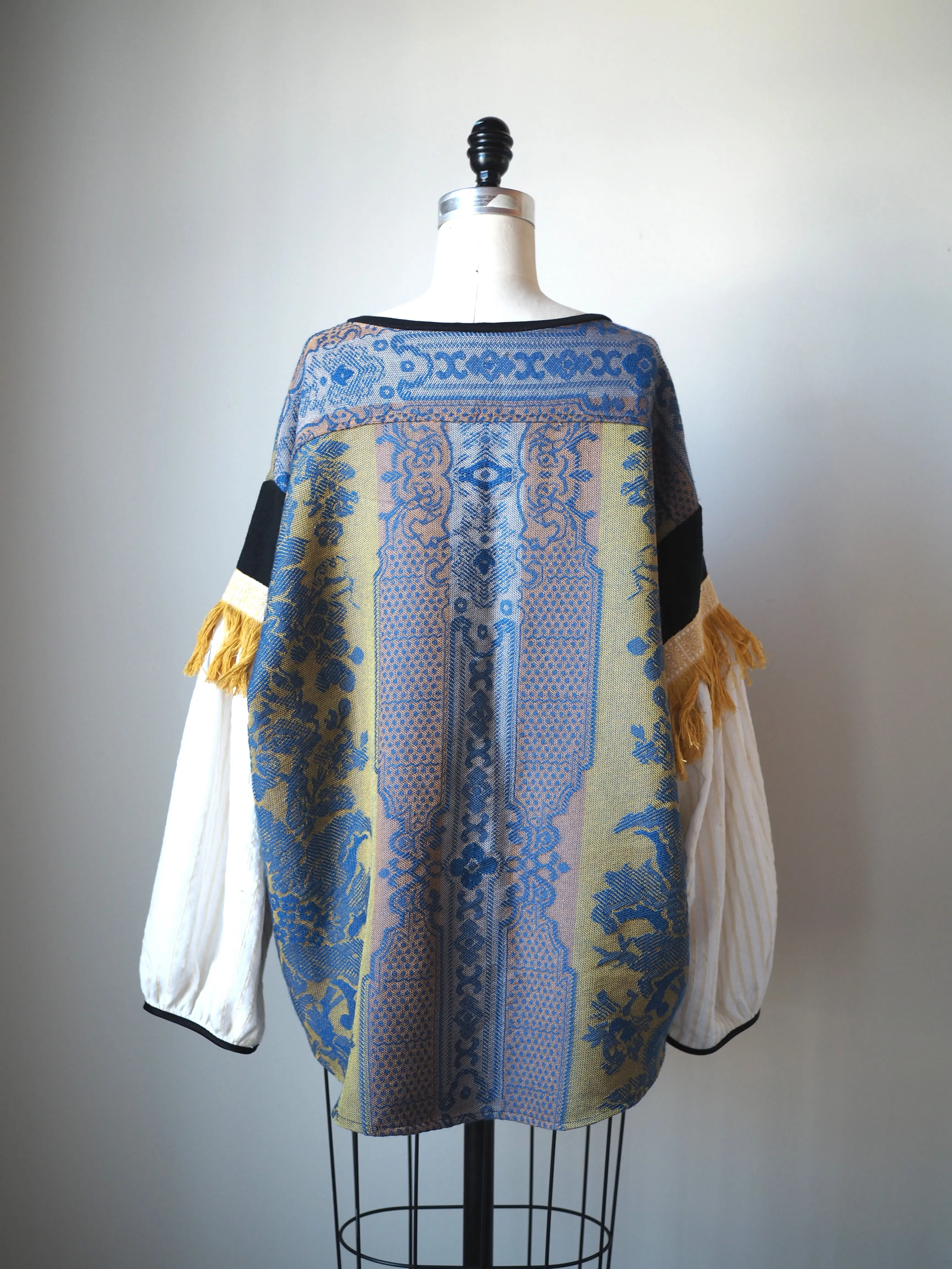 royal lincoln jacquard vienna top