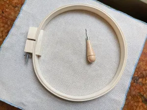 Rug Hooking Essential Tool Kit for Beginners or Travel - Hoop, Hook, Rug Warp, Instructions