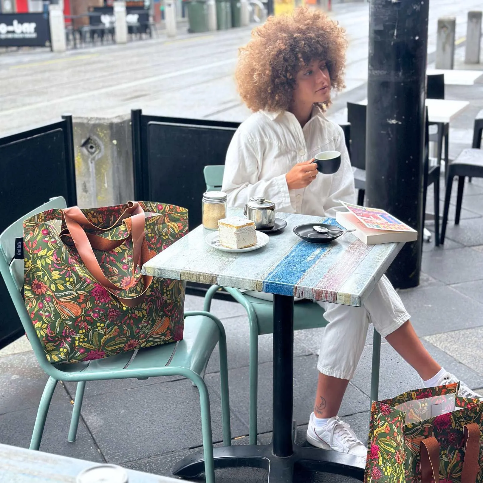 Shopper Tote Waratah Blooms
