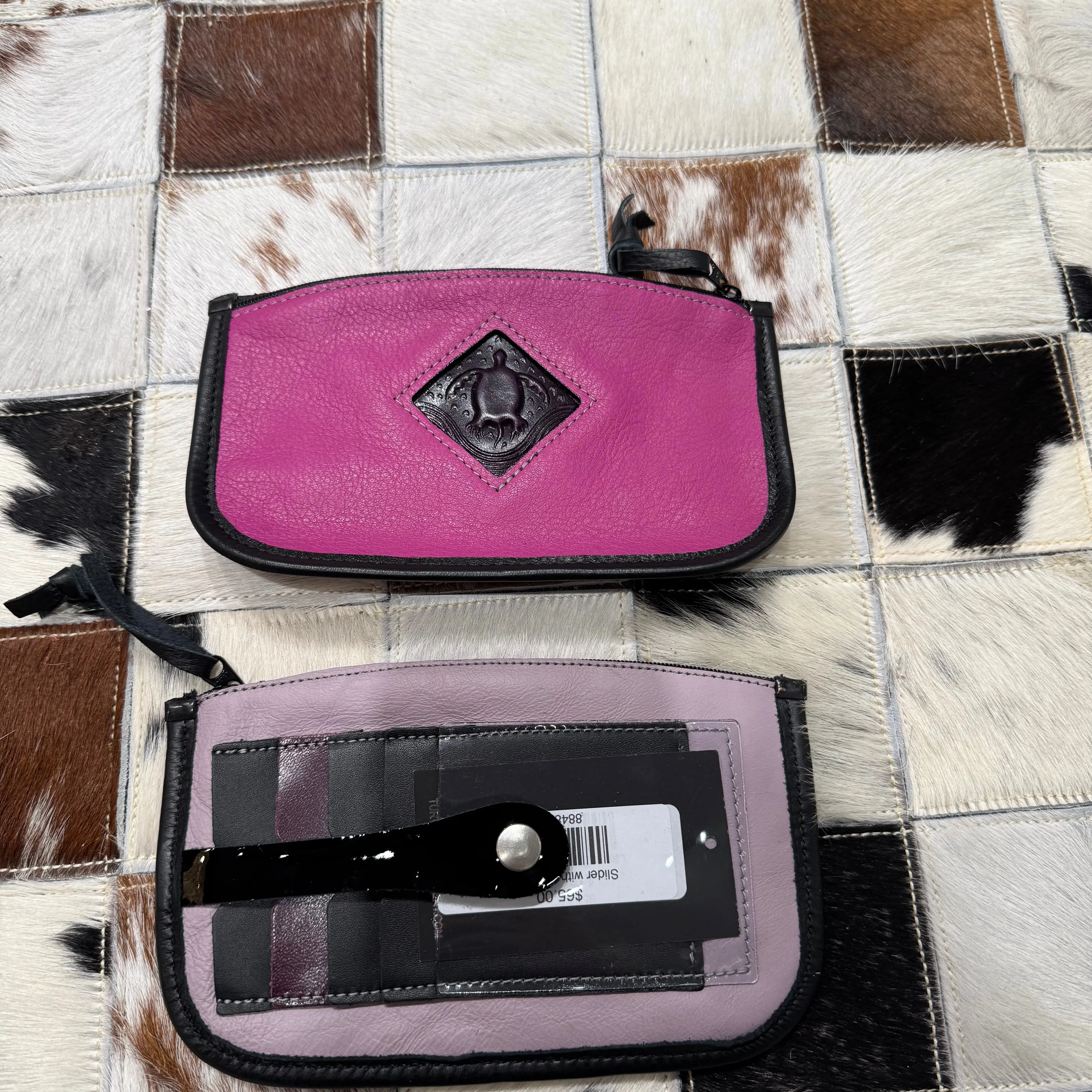 Slider with cc pockets