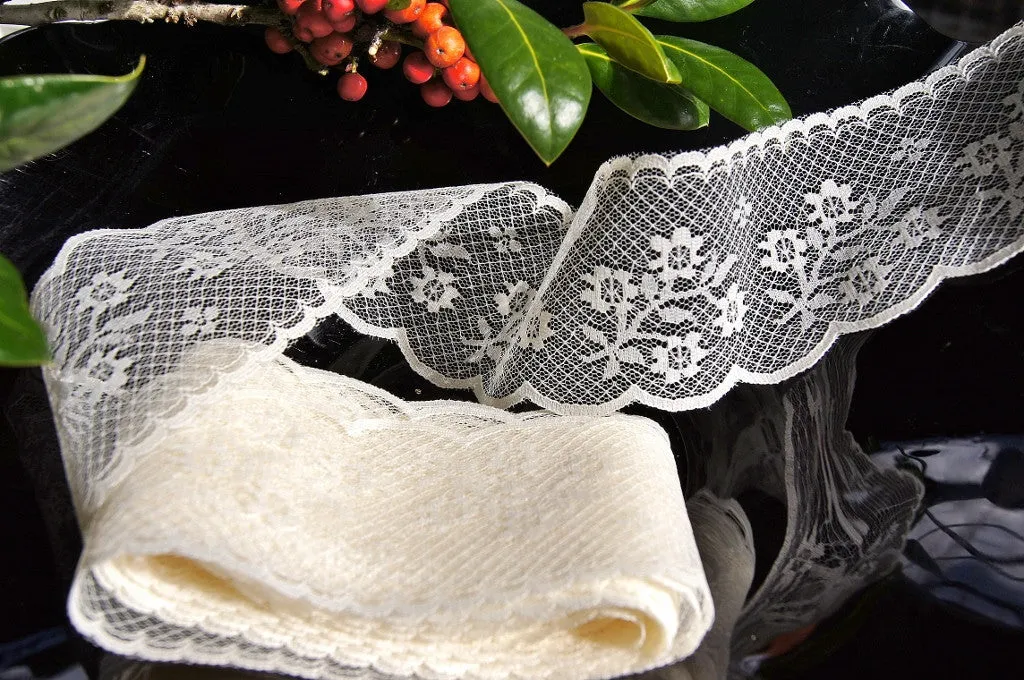Soft Ivory Floral Lace Trim 2¼" wide