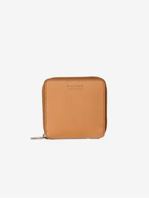 Sonny Apple Leather Square Wallet | Cognac