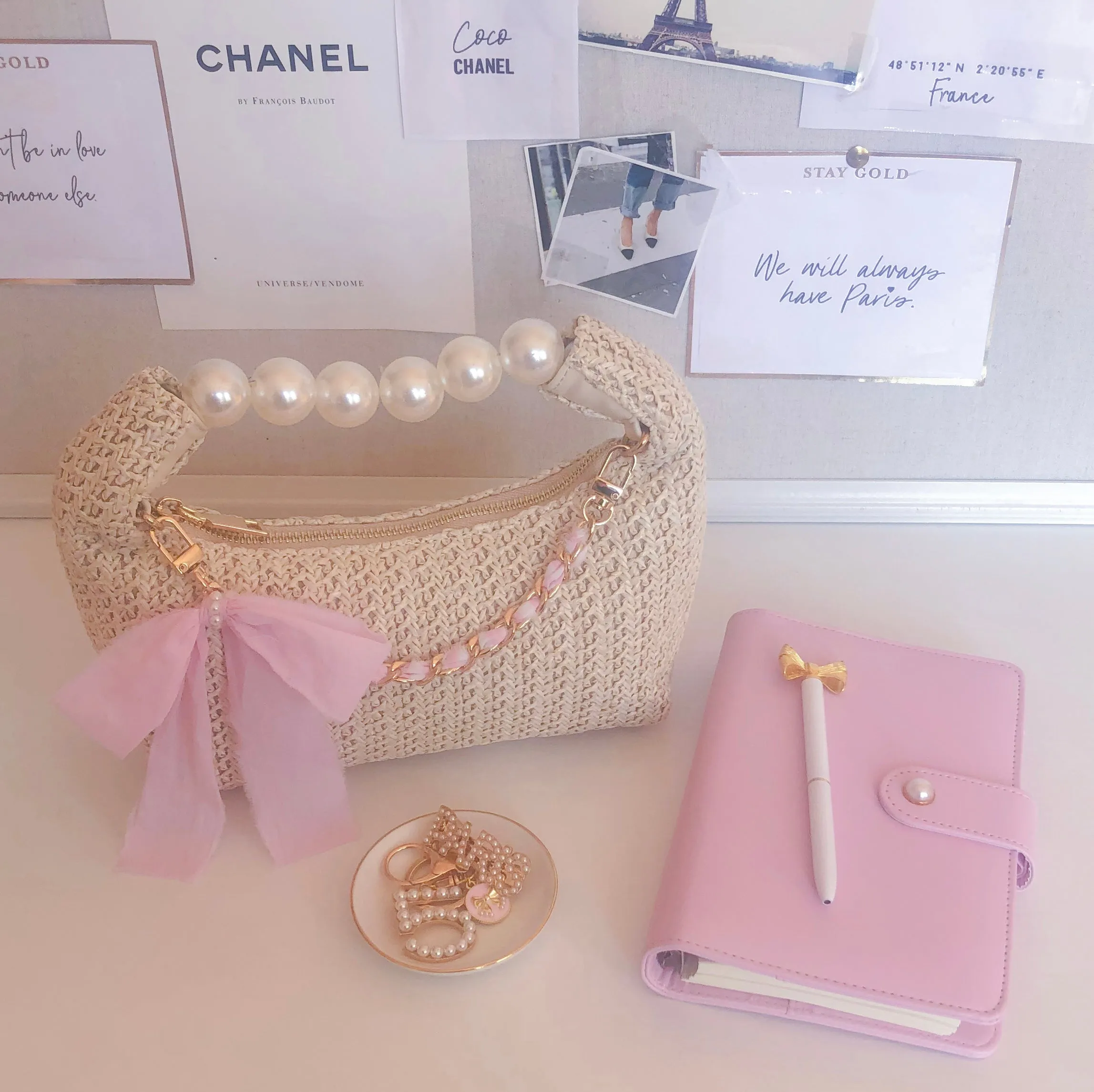 STRAW PEARL BOW BAG