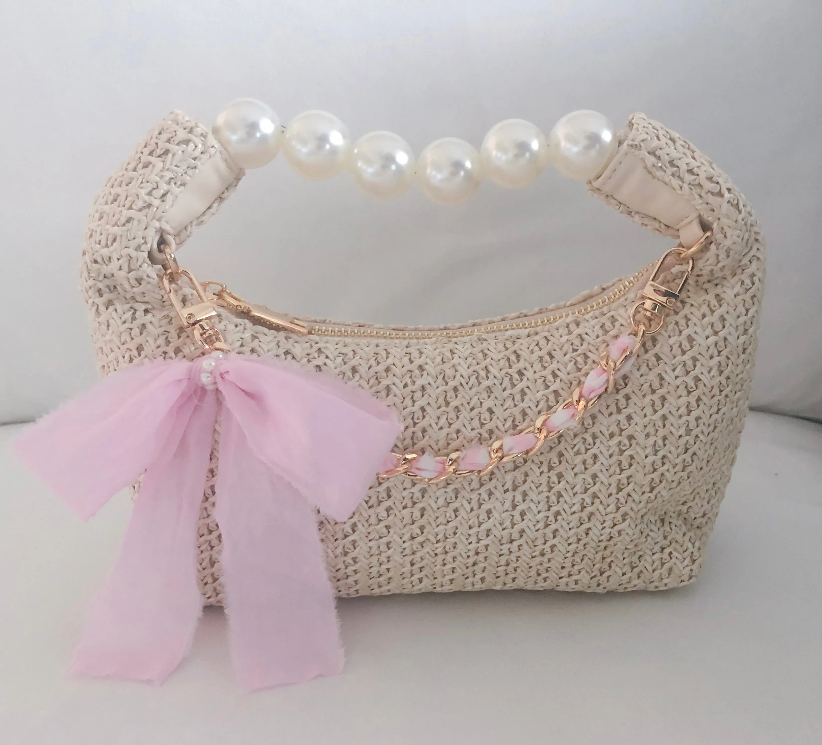 STRAW PEARL BOW BAG