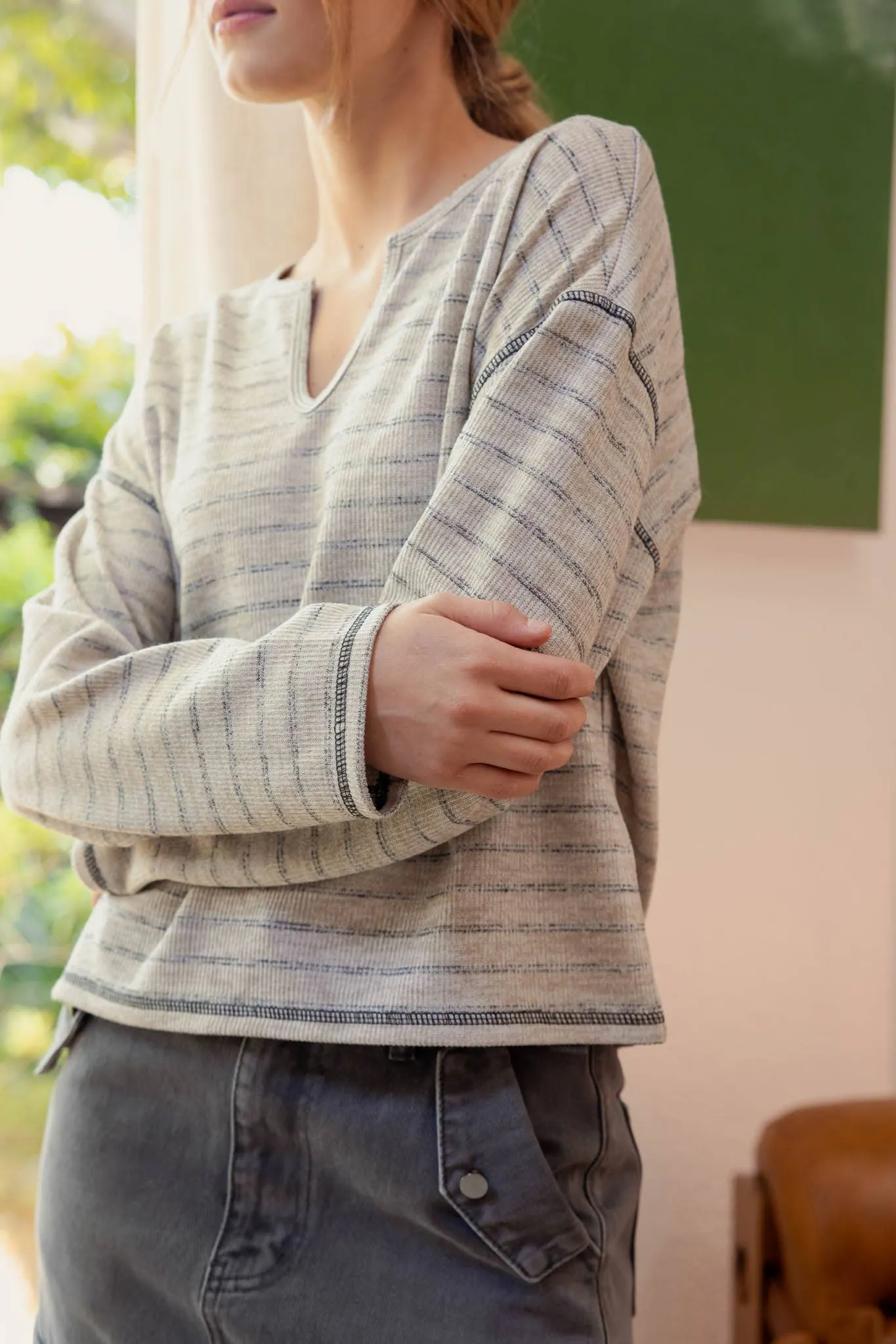 STRIPE SPLIT NECK LONG SLEEVE MARLED KNIT TOP