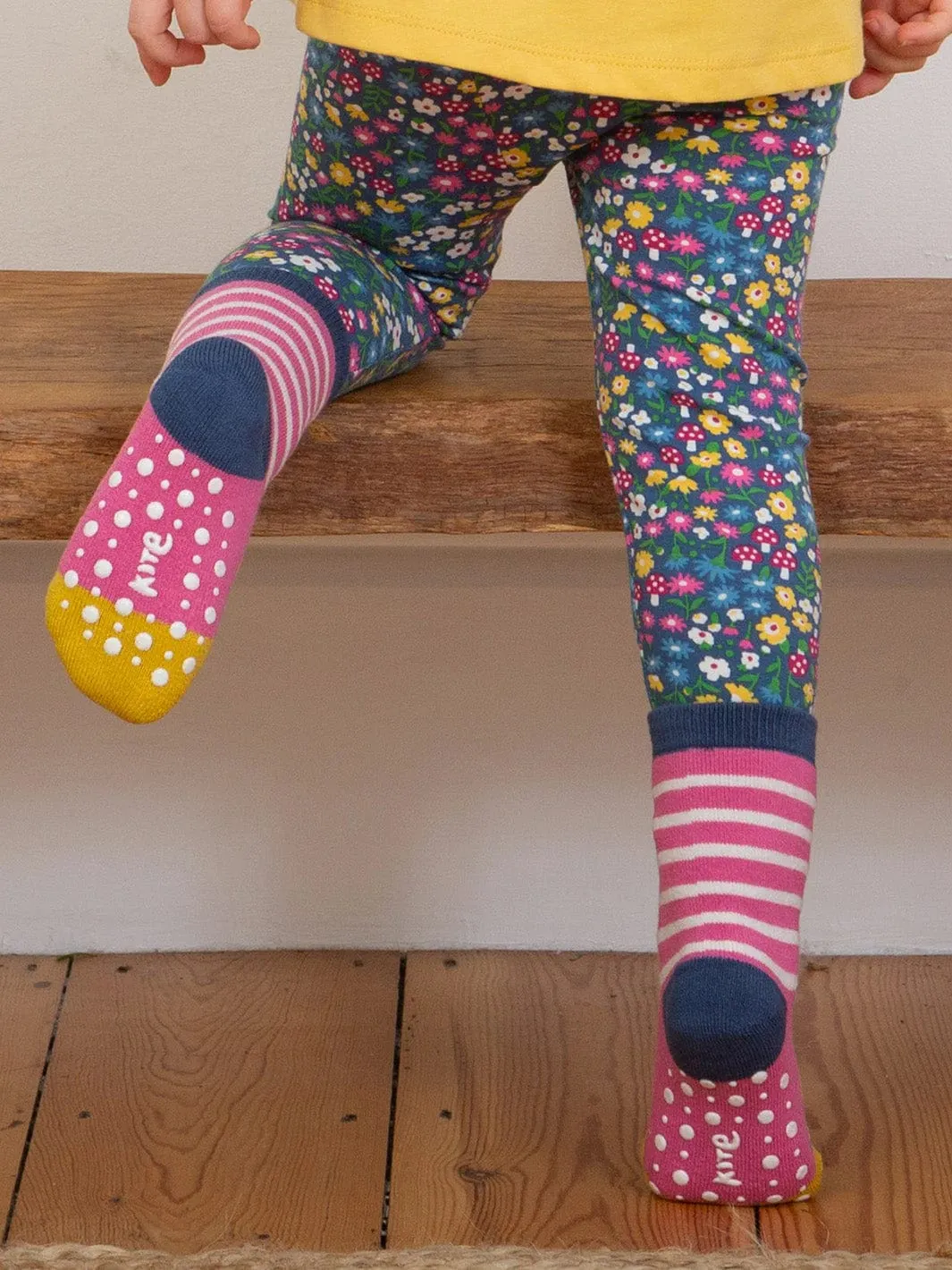 Tiger Face Grippy Socks Blush [only 1-2 Years left]