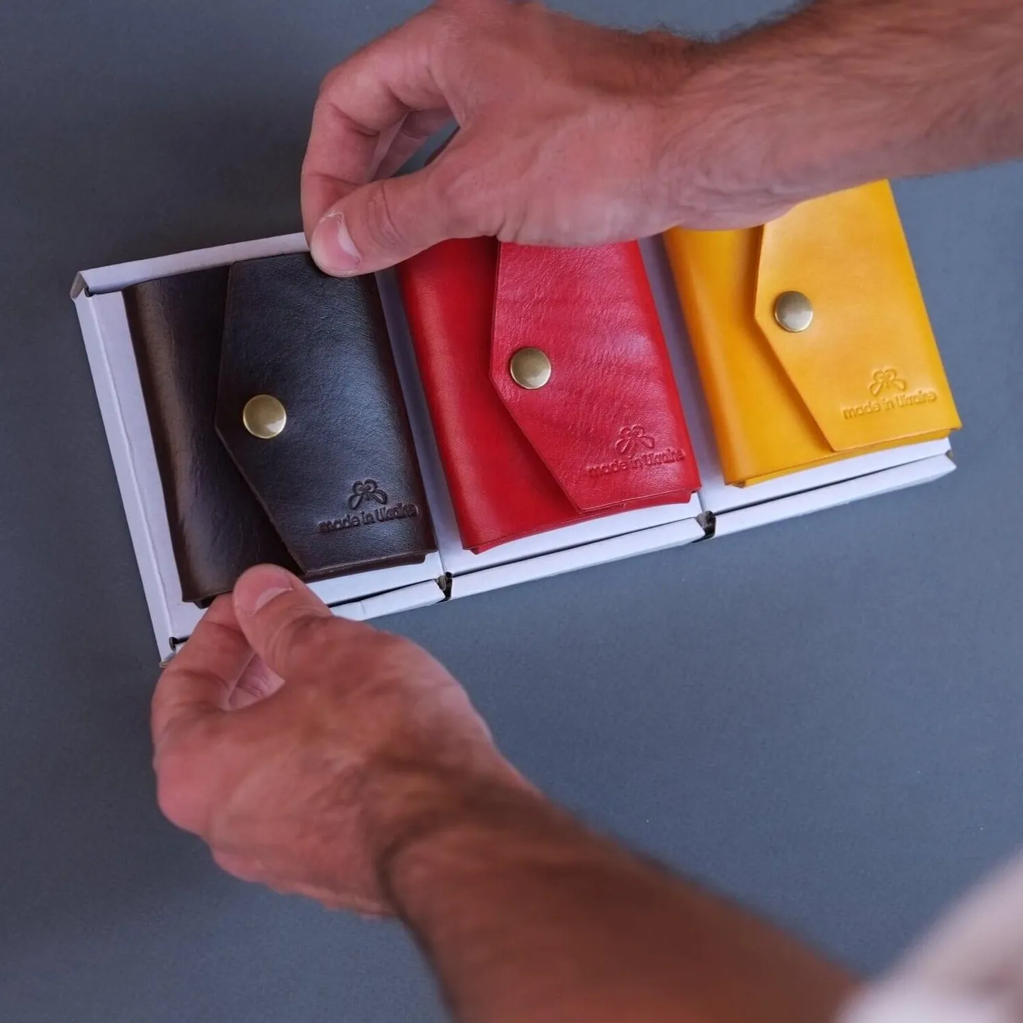 TRIFOLD WALLET / BLACK
