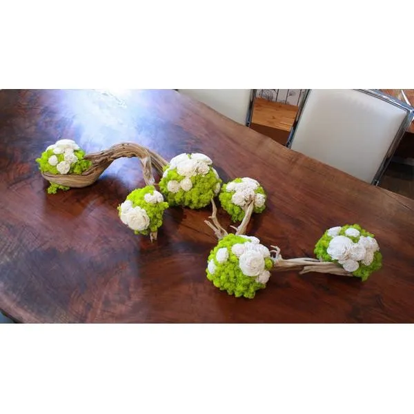Urban Balsa Woods Centerpiece