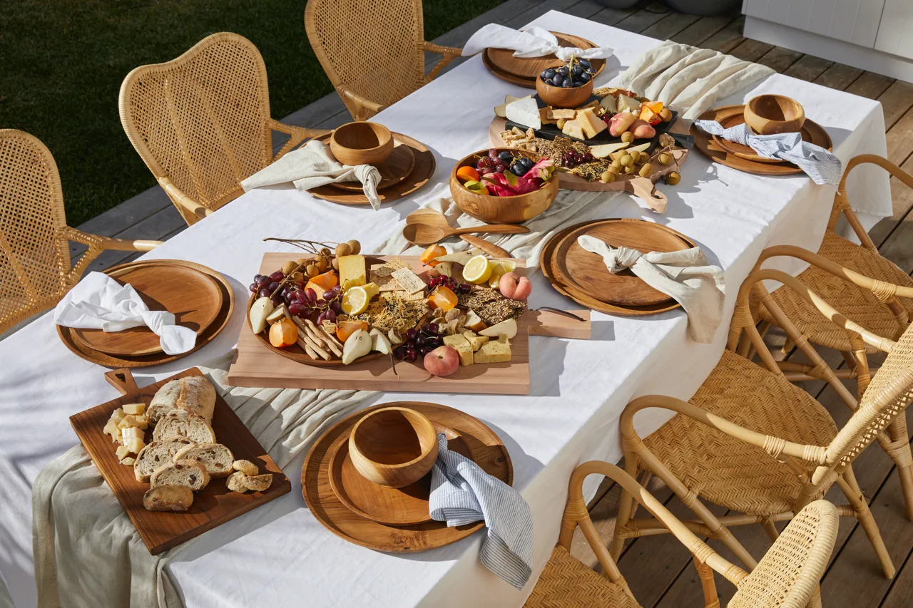 Urban Oasis Kari Teak Serving Board Med