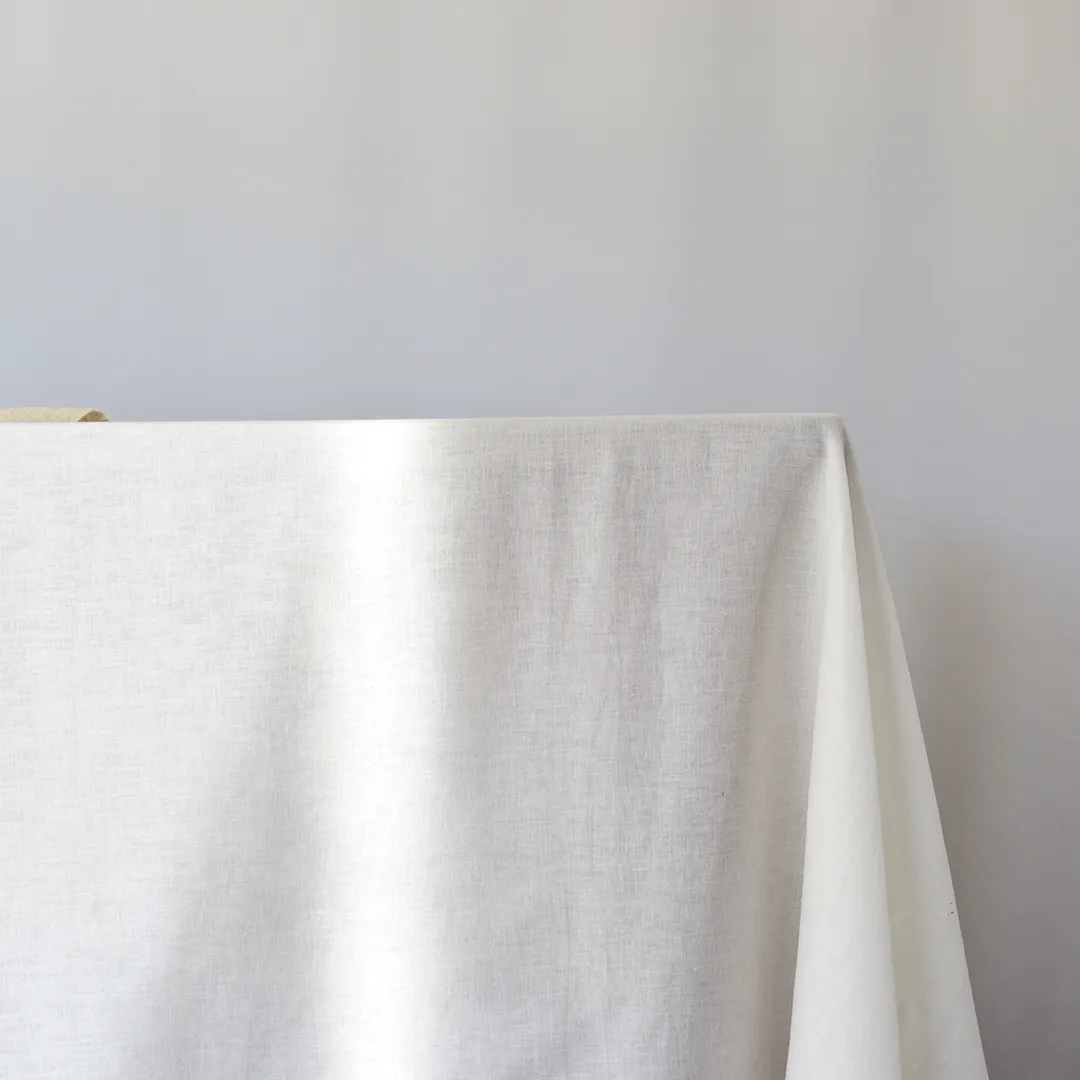 Urban Oasis Talla Tablecloth White