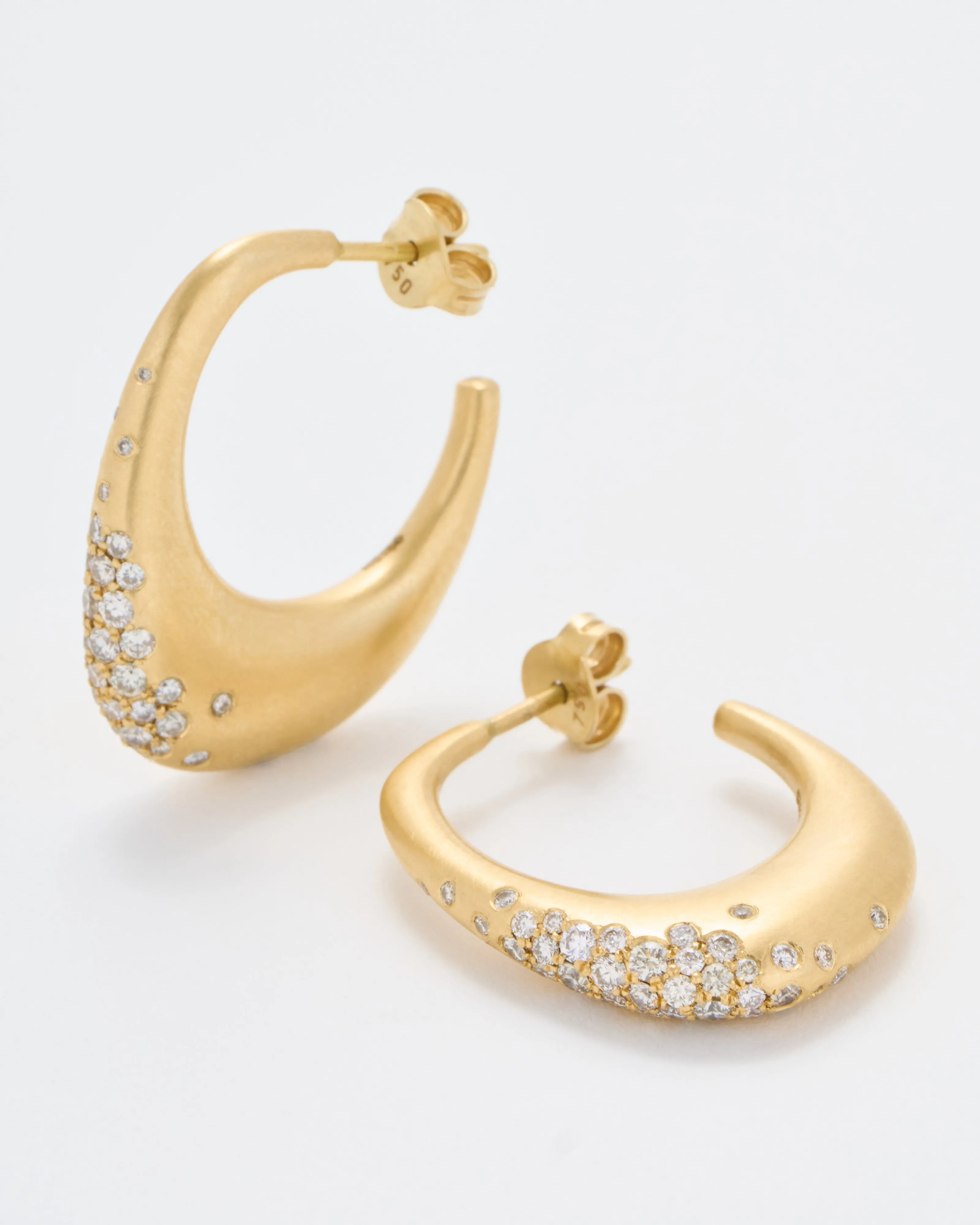 urban winter thin earrings
