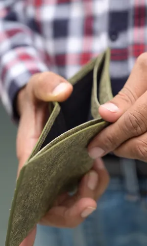 Vegan Mens Wallet | Natural Mens Wallet made of coconut leather