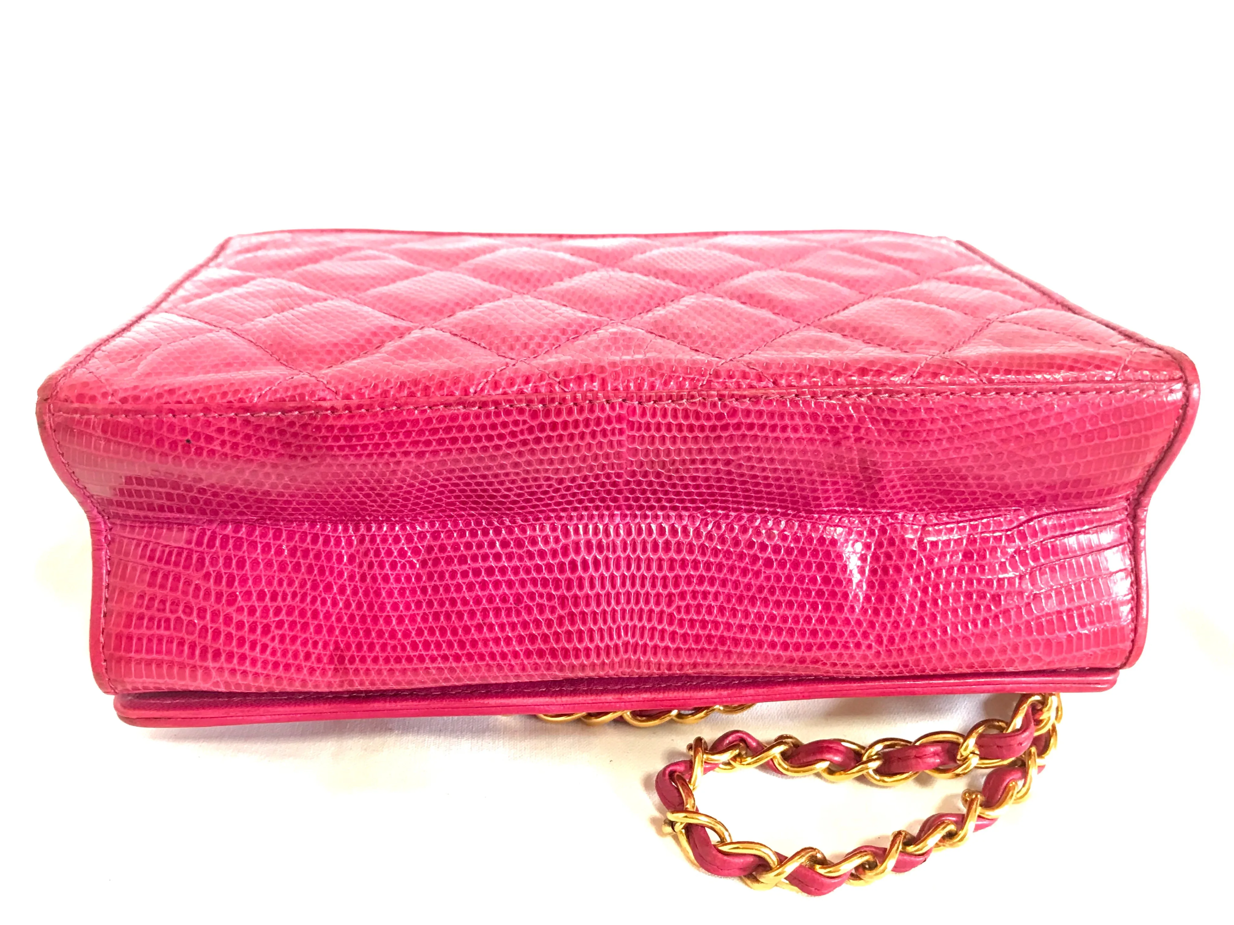 Vintage CHANEL hot pink genuine lizard leather envelop style flap shoulder bag with CC stitch mark and golden chain strap. Rare masterpiece. 050316r2
