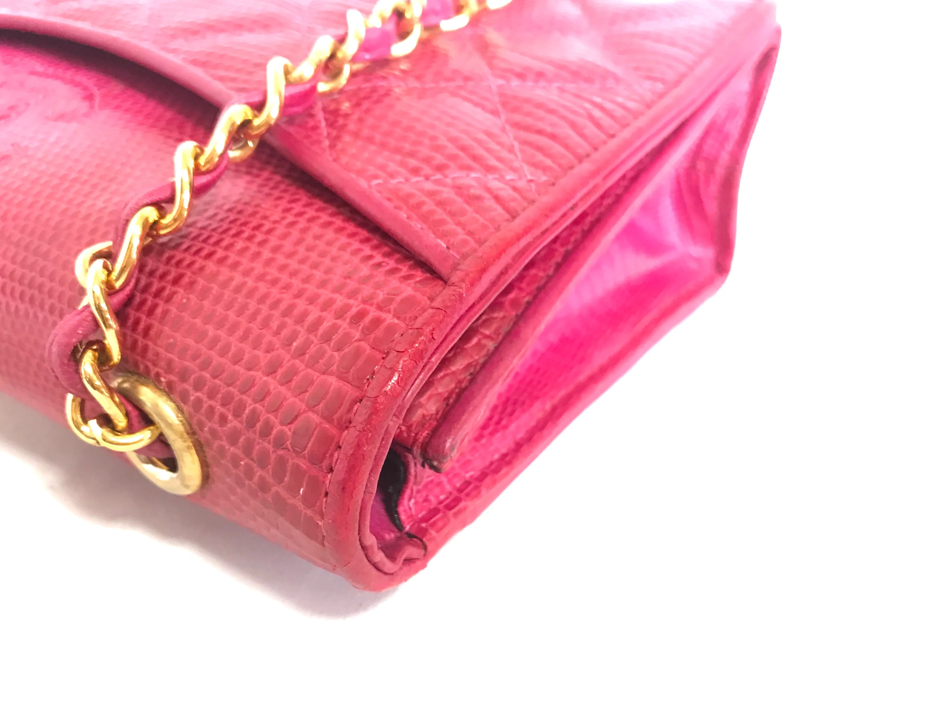 Vintage CHANEL hot pink genuine lizard leather envelop style flap shoulder bag with CC stitch mark and golden chain strap. Rare masterpiece. 050316r2
