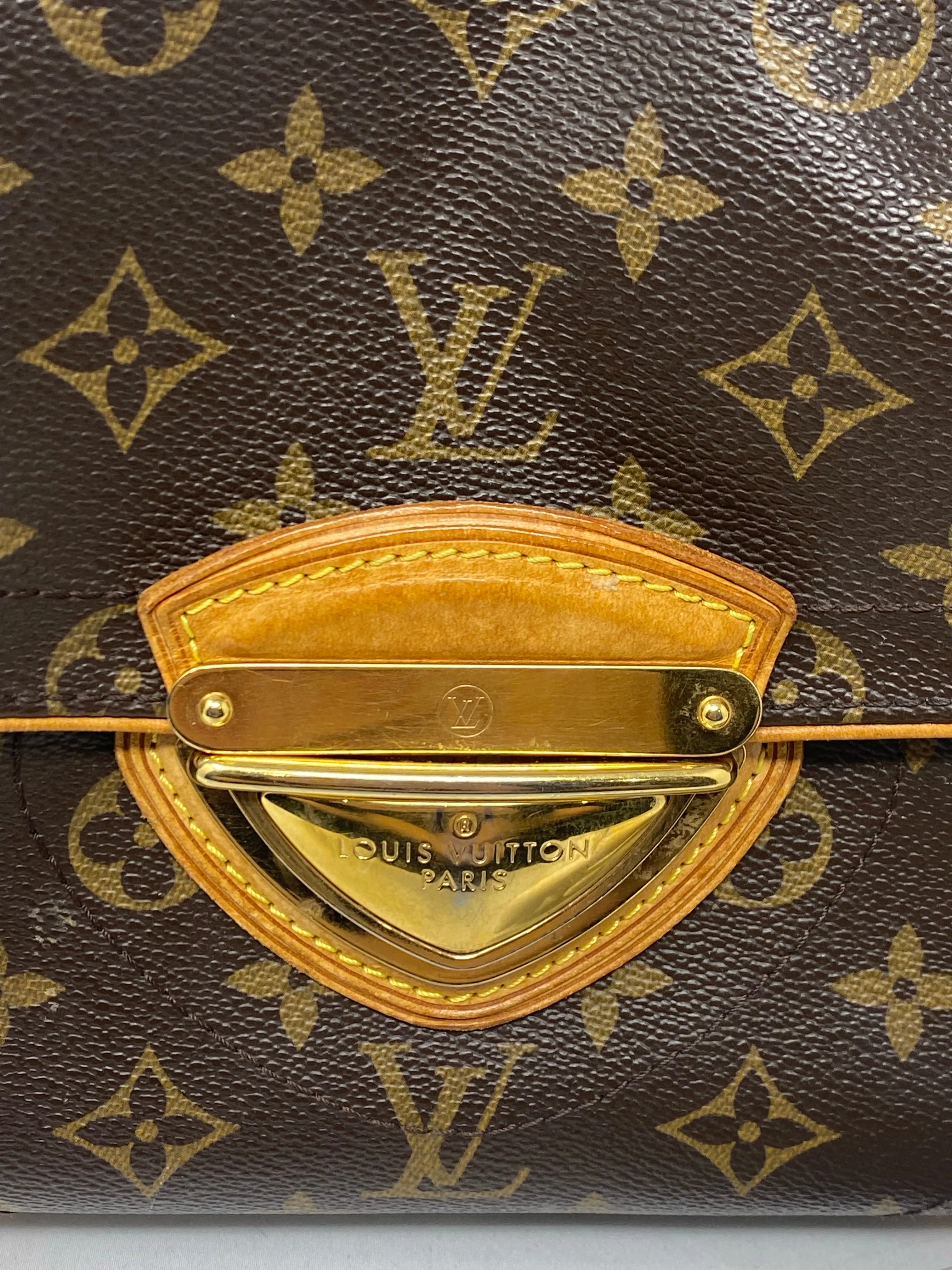 Vintage: Louis Vuitton LV Print Beverly Bag