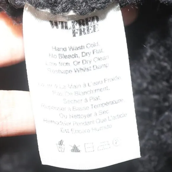 WILFRED FREE Aritzia Kroes Mohair Wool Acrylic Blend Sweater Black Size XXS