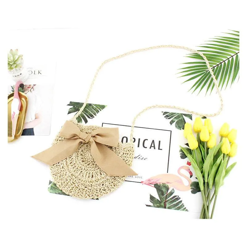 Woven soft beach bag straw bag