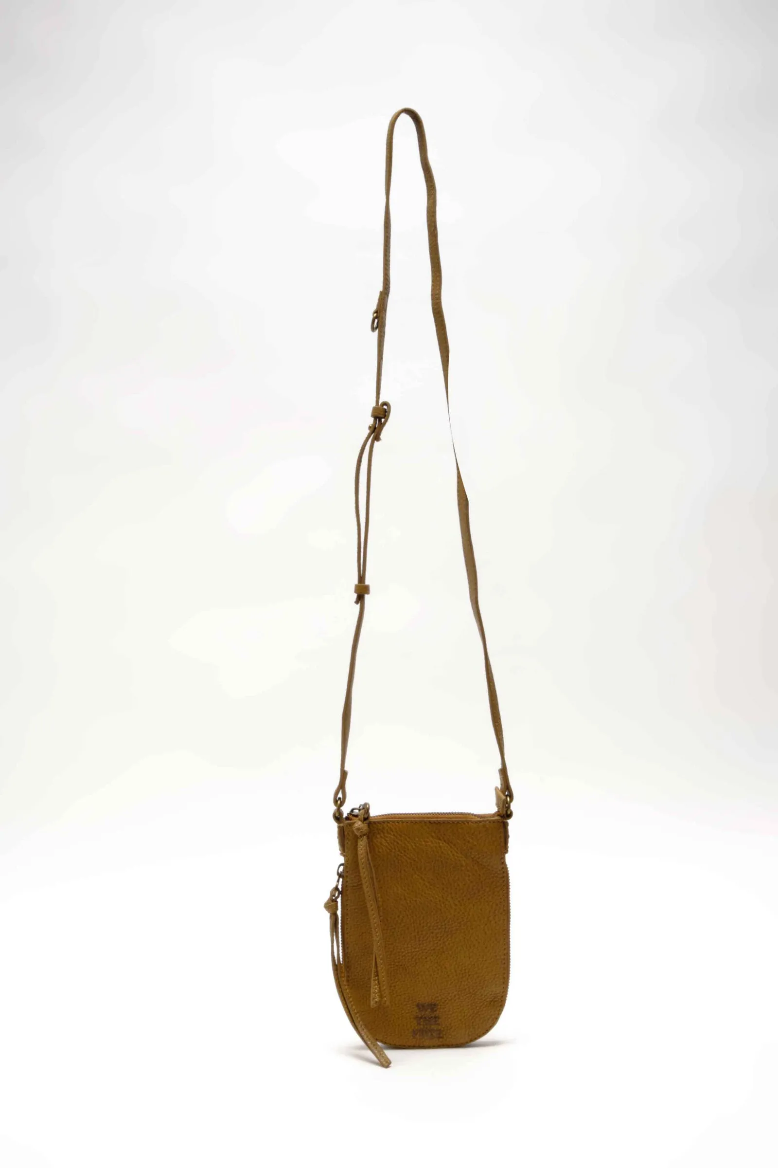 WYATT LEATHER CROSSBODY-TAWNY TAN