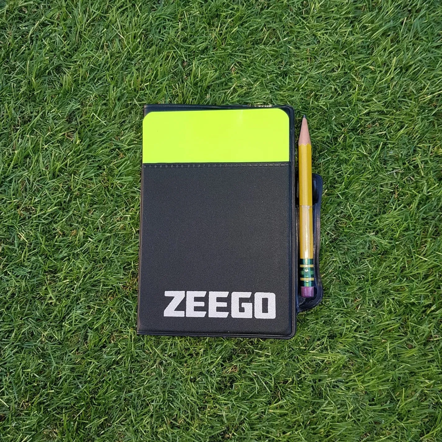 ZEEGO REFEREE FOOTBALL WALLET (CLUB)