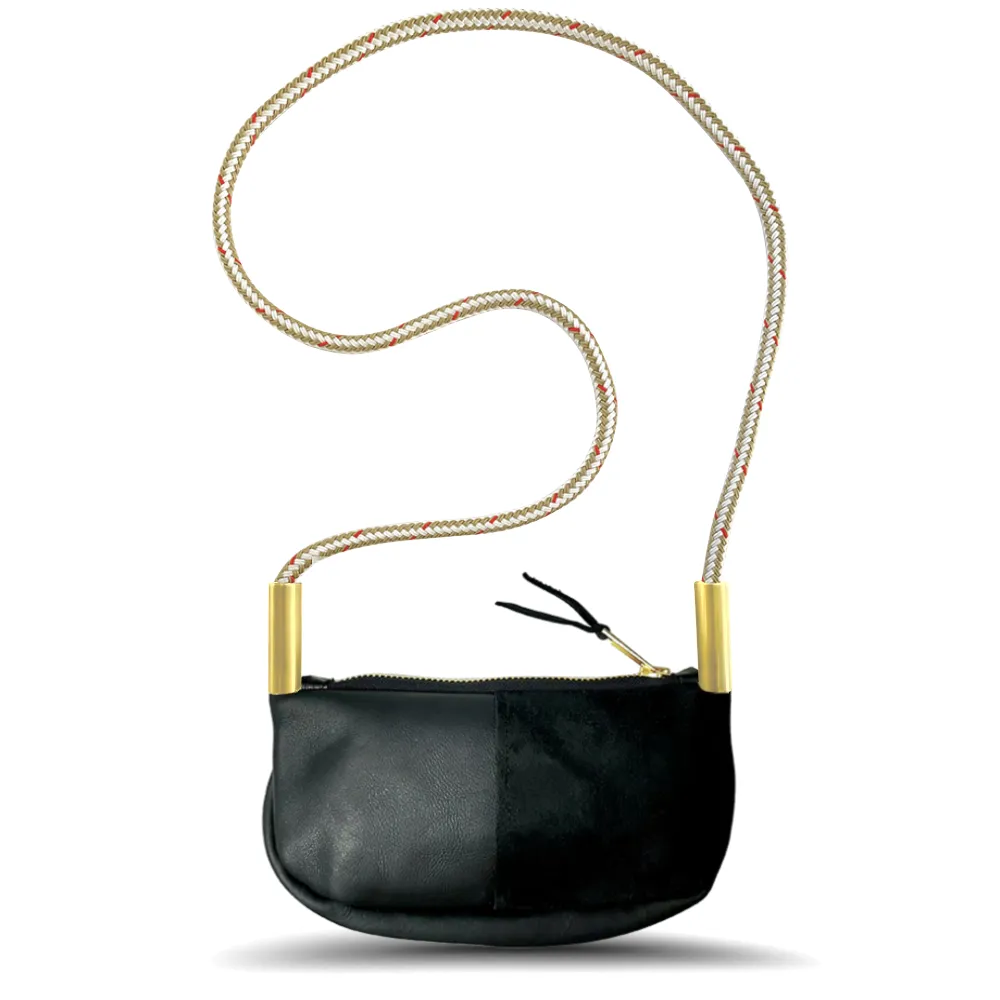 Zip Crossbody in Black Leather