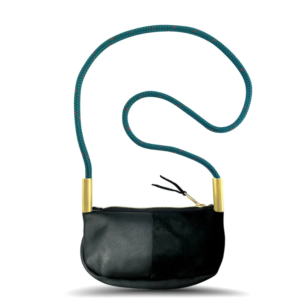 Zip Crossbody in Black Leather