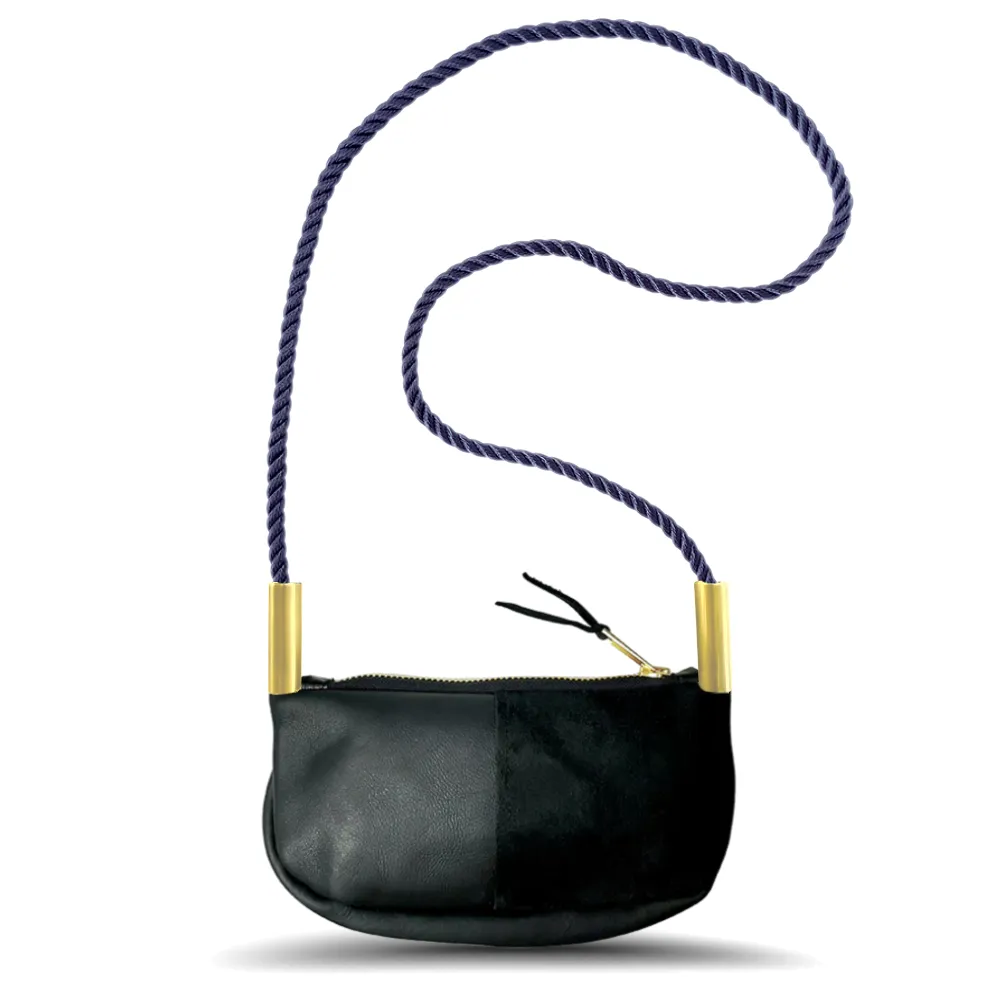 Zip Crossbody in Black Leather