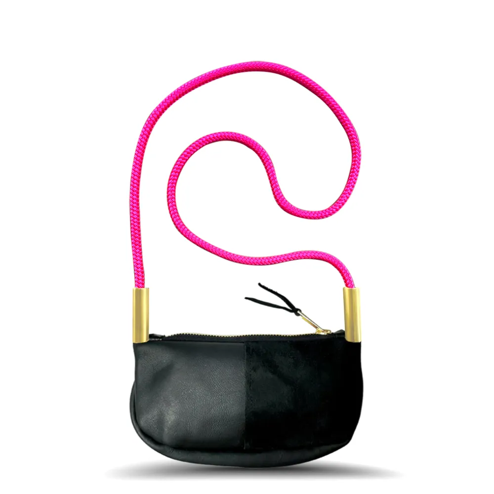Zip Crossbody in Black Leather